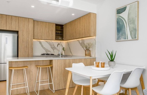 Broadbeach Condo | The Darling of Broadbeach - with spectacular views