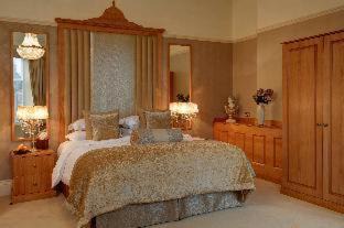 York Hotel | The Dean Court