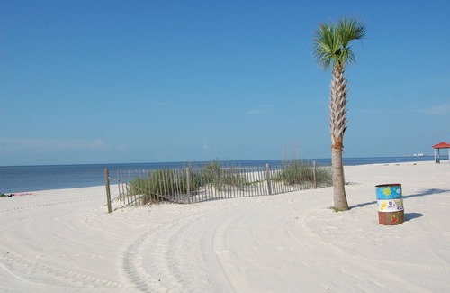 Mississippi City House | The Deep Blue Den! Beautiful view of the Gulf of America!