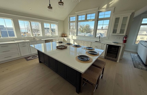 Lower Township House | “The Delford” Beach House only Steps to the Bay Beaches