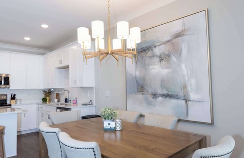 Oxford House | The Delta Reserve by Apex Short Term Stays