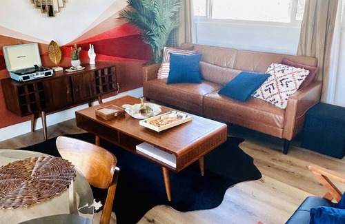 Twentynine Palms House | The Desert Monroe+Hot tub + FirePit + Downtown+ by Joshua tree National Park
