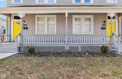Petersburg Apartment | The Diamond Dwelling in near the heart of downtown Petersburg.