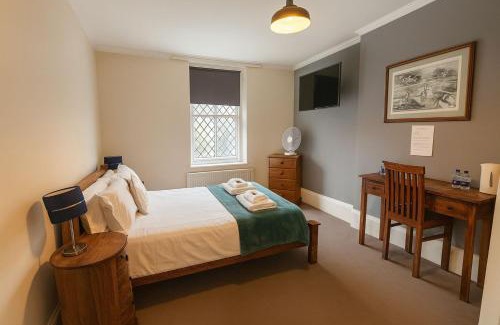 Wincanton Hotel | The Dolphin Hotel