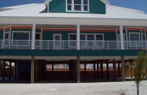 Villa Segunda House | The Dolphin House- Best location for weddings and vacation!