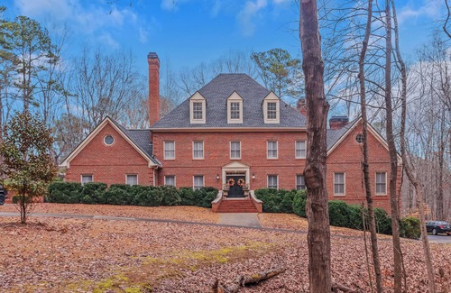 Douglasville House | The Douglasville Oasis