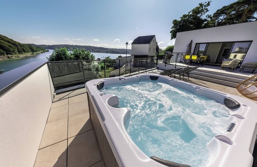 Plouezoch House | The Dourduff house at sea