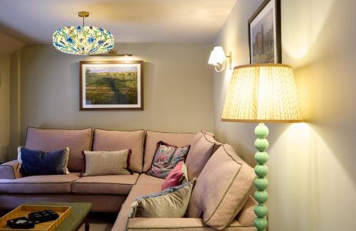 Carsington House | The Dovecote