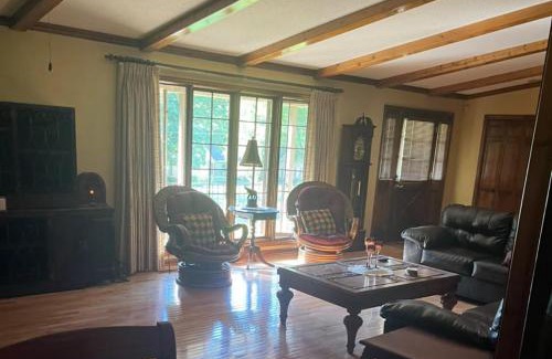 Lookout Valley Neighborhood Association House | The Downer House