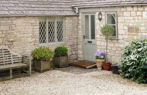 Laverton Cottage | The Downs Barn Lodge