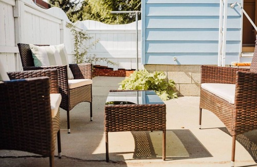 Downtown Klamath Falls Apartment | The Downtown Haus | Walking Distance to DT KFalls