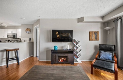 East Kootenay Apartment | The Dragonfly | Pool/Hot Tub | Lake Access | Kayak