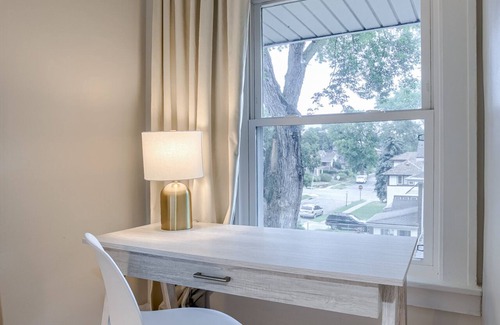 Midtown House | The Draper Inn - Updated Historic Home with a Vibe