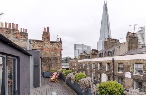 South Bank House | The Dream Factory - Borough - by Frankie Says