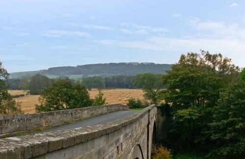Haltwhistle Apartment | THE DROVER'S REST, character holiday cottage in Haltwhistle