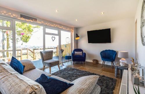 Henshaw House | The Duck House At Huntercrook