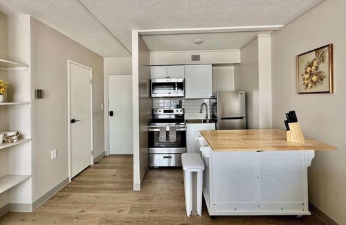 North Central Omaha Apartment | The Dundee at Modern Heights