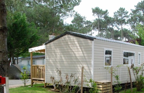 Saint-Julien-en-Born House | The Dune of Contis - Mobil Home 2ch Air Conditioning-TV
