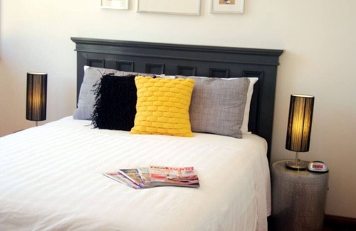 Glenelg Villa | The Durham in the heart of Glenelg