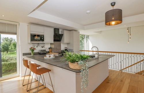 Leominster Cottage | The Dutch Barn