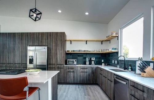 Tallahassee House | The Dylan - Ultra Modern Luxury Home