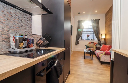 Helston Cottage | THE DYNAR, pet friendly, character holiday cottage in Helston