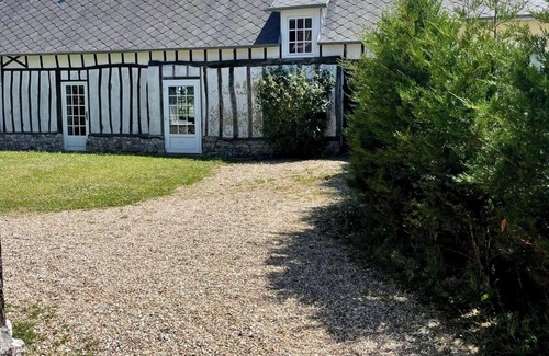 Saint-Martin-aux-Buneaux House | The epic'rie