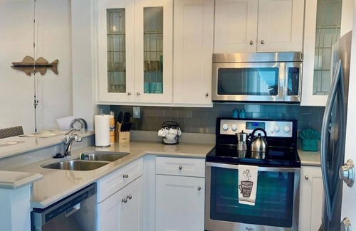 Rock Harbor Condo | The Eagle has landed