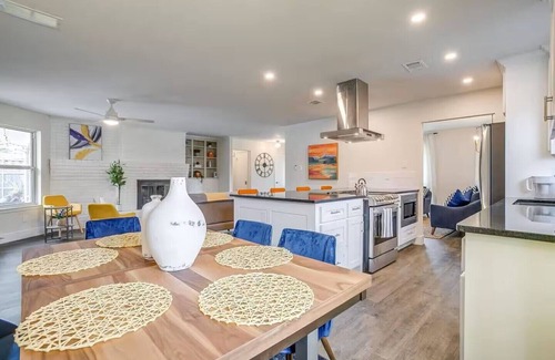 Grand Prairie House | The Eclectic Oasis - Pool, Games & Family Fun