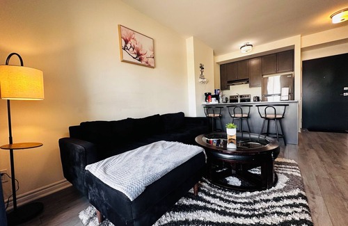 Brampton Condo | The Ecstatic Joy of Heaven