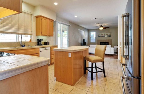 Lancaster House | The Eden on Harbor St