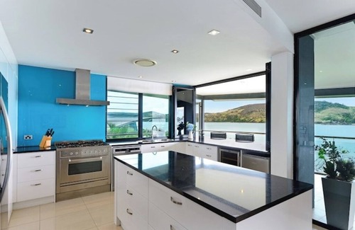 Hamilton Island Apartment | The Edge 1