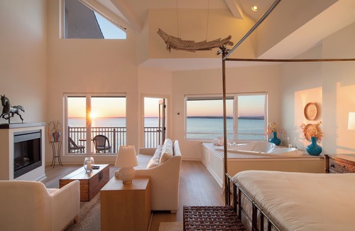 Midtown Ocean City Hotel | The Edge at Fager's Island