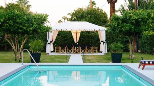 Warm Sands Hotel | The EL Cid Buyout by AvantStay