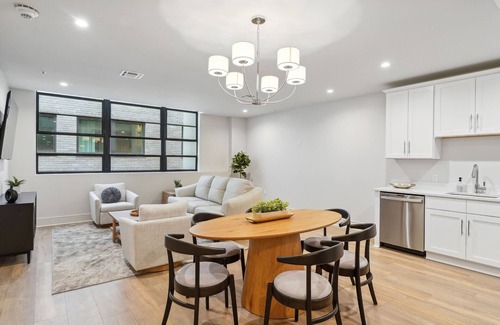 Central Business District Apartment | The Eleanor New Orleans