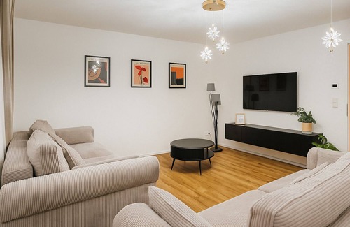 Volkmarsdorf Apartment | The Elegant Stay - comfort & style in a central location modern & perfect for 4 guests