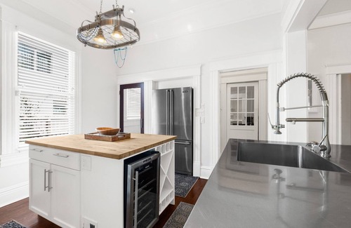 Tampa Heights House | The Elizabeth House historic 1903 restored beauty 3 blocks from Armature Works