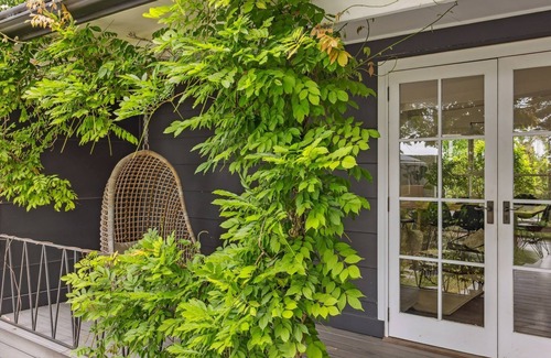 Red Hill House | The Elm RED HILL Getaway in the country