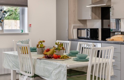 Bicton House | The Elms - Newlands Farm