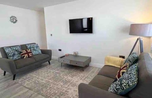 Maenporth Apartment | The Emslie Road Beach Flat