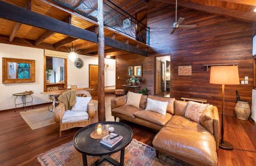 Margaret River House | The Enchanted Stone Cottage