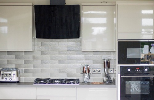 Carlton-in-Cleveland Cottage | The Endeavour Lodge - UKC4061