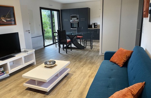 Sarzeau Apartment | The ermine at the top of the beach