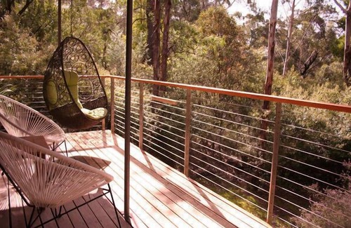 Halls Gap House | The Escarpment Halls Gap - Sleeps 6 - 1.5 Bathrooms