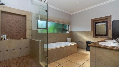 Umhlali Beach Apartment | The Fairways Ballito