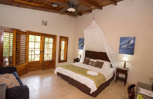 Manuel Antonio Resort | The Falls Resort at Manuel Antonio