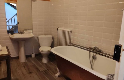 Querigut House | The family home: Le Gîte des Nains, The family home: La Rende