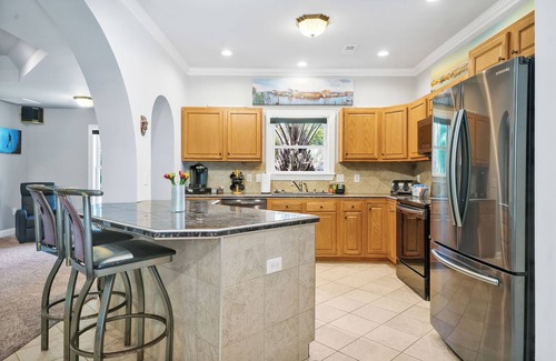 Myrtle Grove Apartment | The Family Point, near Carolina Beach, Big yard & parking