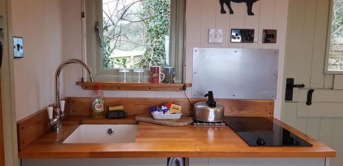 Barmouth Cabin | The Farm Hut
