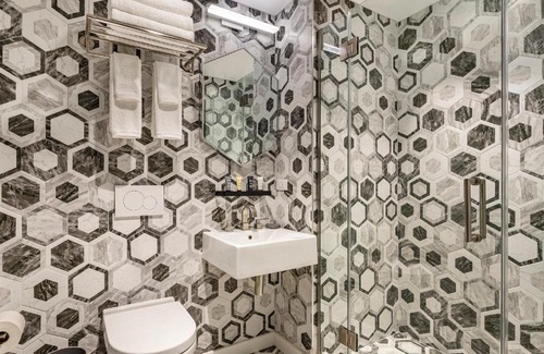 Stone Street Historic District Hotel | The FIDI Hotel